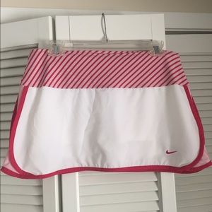 Nike Fit Dry woman's tennis skirt.
