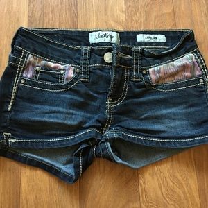Day trip Capricorn shorts size 25