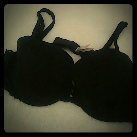 Victoria's Secret 34C bra