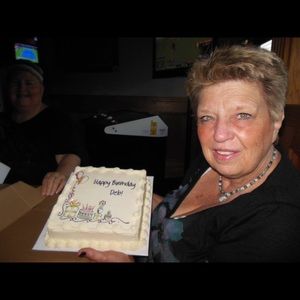 Meet your Posher, Deborah