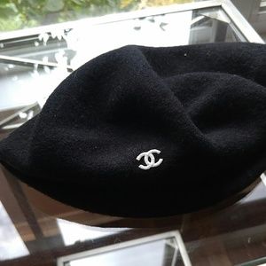CHANEL Accessories - CHANEL BERET HAT CHANEL Accessories - CHANEL BERET HAT