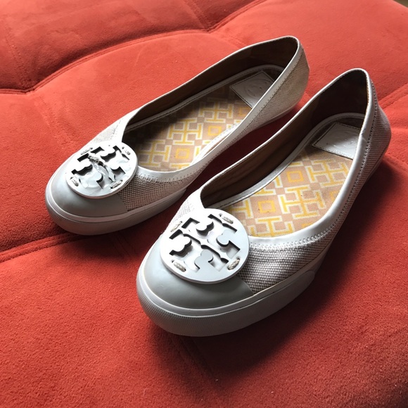 Tory Burch Sneaker Flats (size 8)