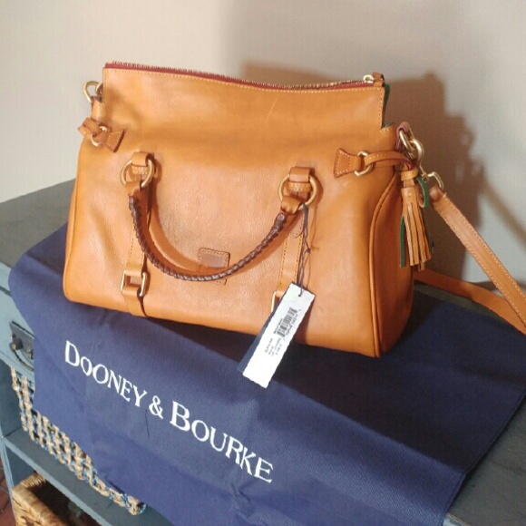 Dooney &Bourke satchel