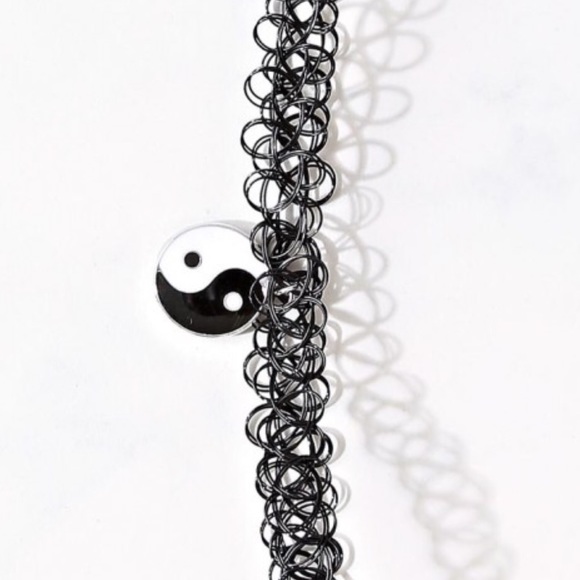 💗GIFT-YIN YANG CHARM TATTOO STRETCH CHOKER BOHEM - Picture 3 of 4