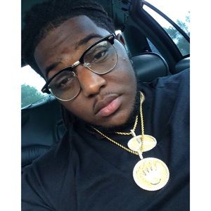 Meet your Posher, Matthew