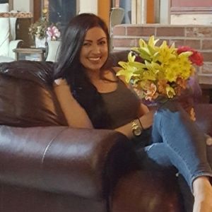 Meet your Posher, Elizabeth