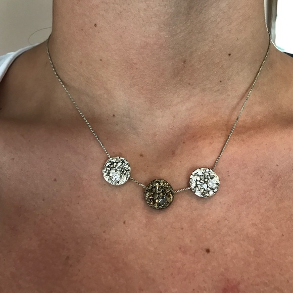 Kenneth Cole 3 pendant necklace