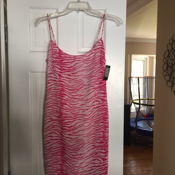 NWT Laundry dress! Size 2. $99