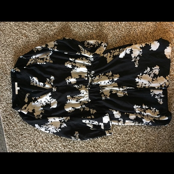 Dress with Waist Tie and Pockets