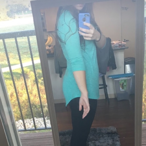 ❌SOLD NWOT Teal tunic - Picture 2 of 3