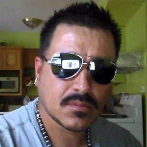 Meet your Posher, Cesar