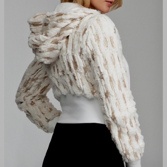 Bebe Sequin Faux Fur Hoodie Crop Jacket Ivory L - Picture 3 of 4