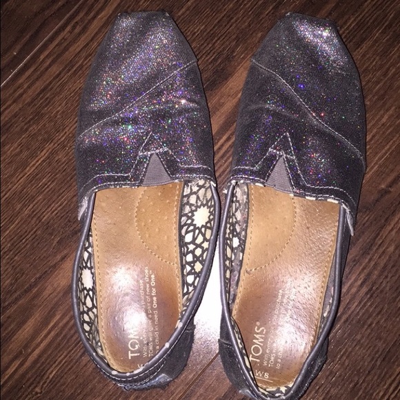 Rainbow sparkle toms
