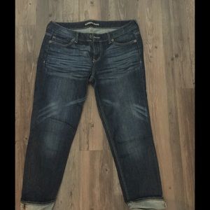 Express Capri Jeans