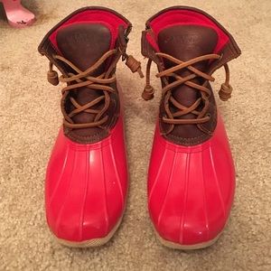 BRAND NEW. Red&Brown Leather Duck Boots.
