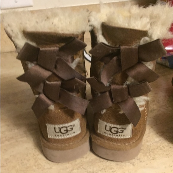 Toddler UGGs size 7