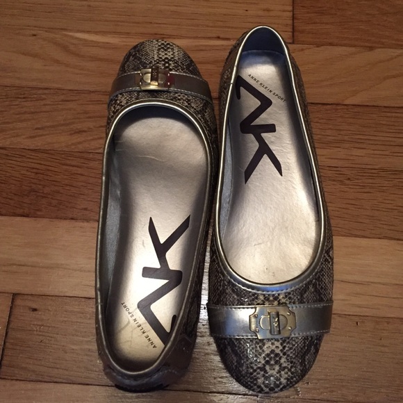 Anne Klein Sport flats