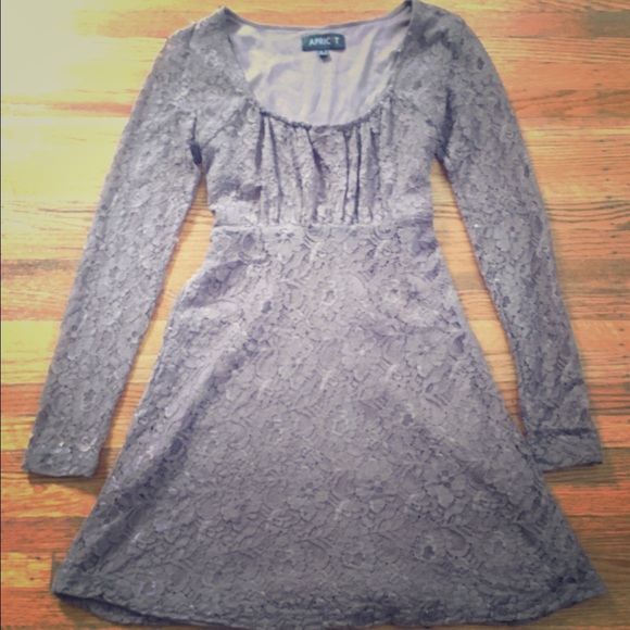Vintage lace lavender dress