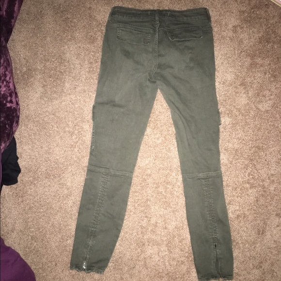 Bullhead jeans never worn - Picture 3 of 3
