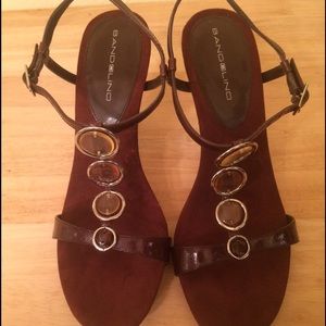 Bandolino, Reddish/Brown, Decorative Heels