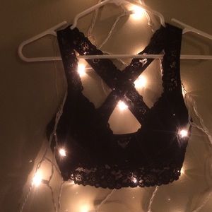 Cross back, Aerie, black bralette