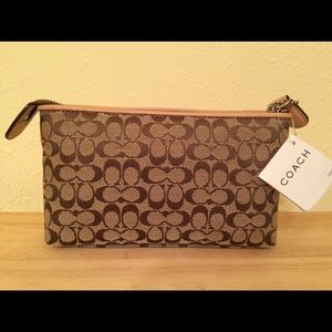 Coach, Makeup Bag