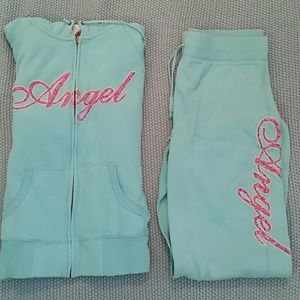 Sold! Victorias Secret Sweatoutfit!