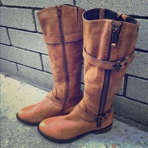 Steve Madden 'Sonnya' Leather Boots Size 11 (EUC)