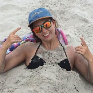 Meet your Posher, Quinn