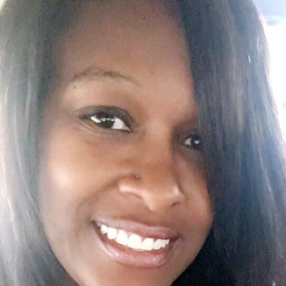 Meet your Posher, Aundria