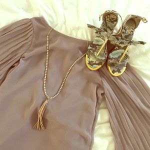 Gray/Purple Tunic with Long Pleated Sleeves