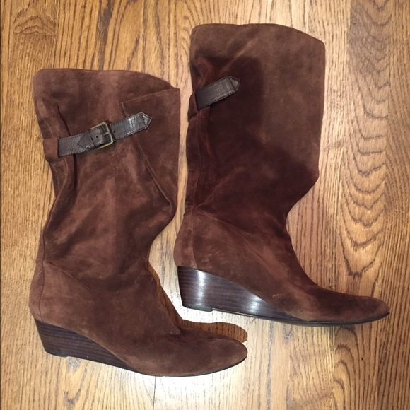 Nine West brown suede boots size 9