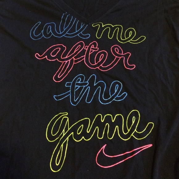 Nike tee - Picture 3 of 3