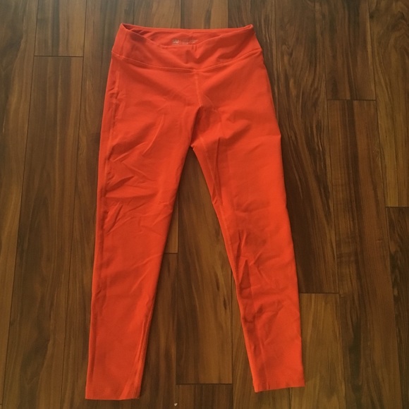 Albion Workout Tight Crops-Medium