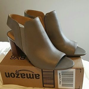 Franco Sarto Gatina Sandal Peep Toe Mule