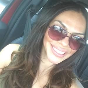 Meet your Posher, Ileana