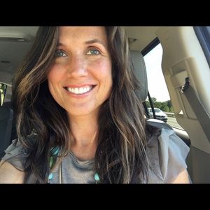 Meet your Posher, Courtney