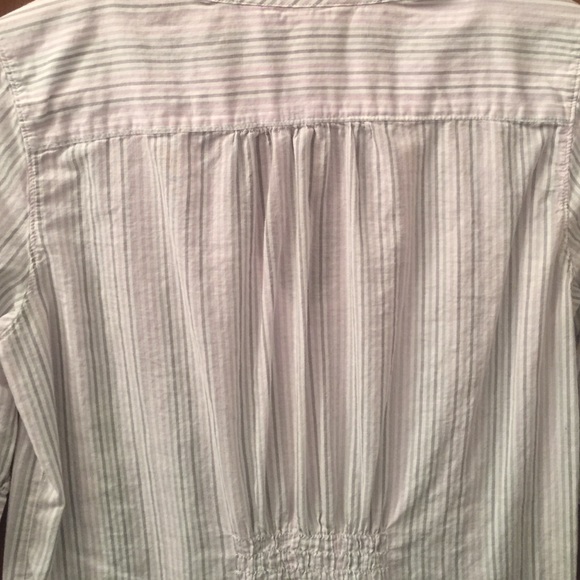 Light striped button down - Picture 4 of 4