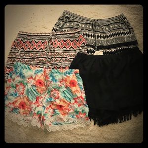 Set of 4 printed shorts