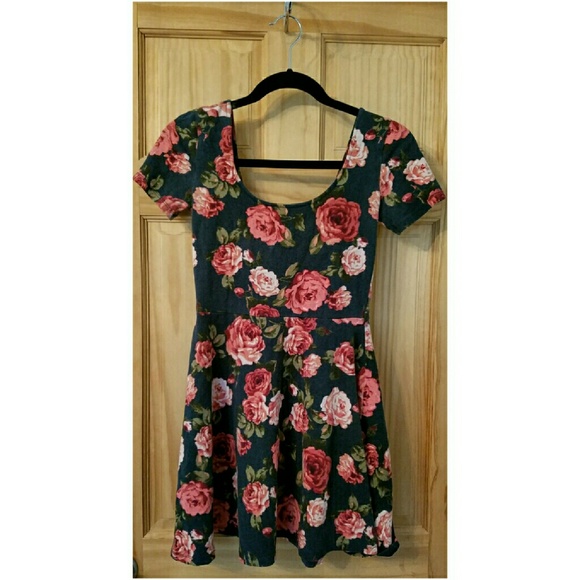 Casual Floral Dress