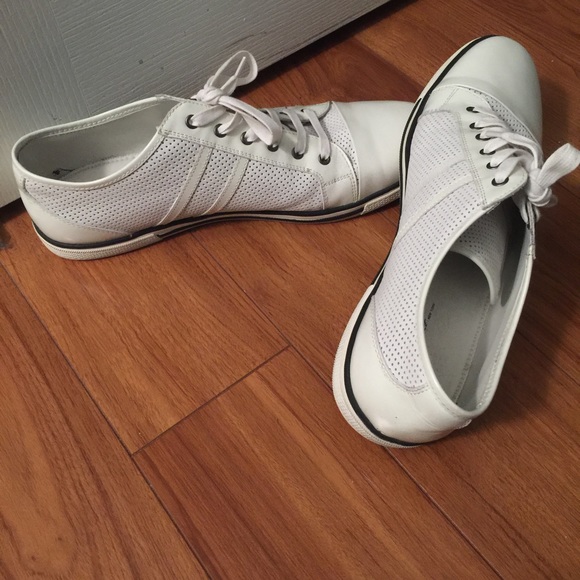 Kenneth cole size 12 sneakers - Picture 2 of 4