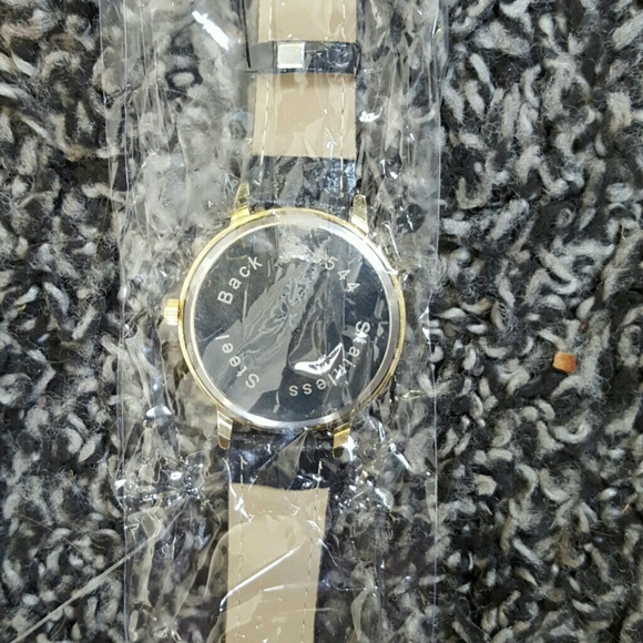 Sold - Picture 3 of 4