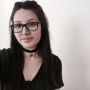 Meet your Posher, Ana