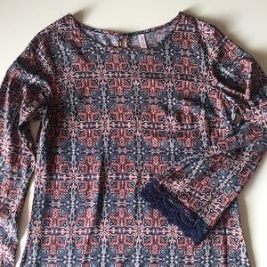 Crocheted sleeve tunic dress