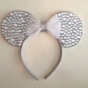 Minnie Mouse Ears