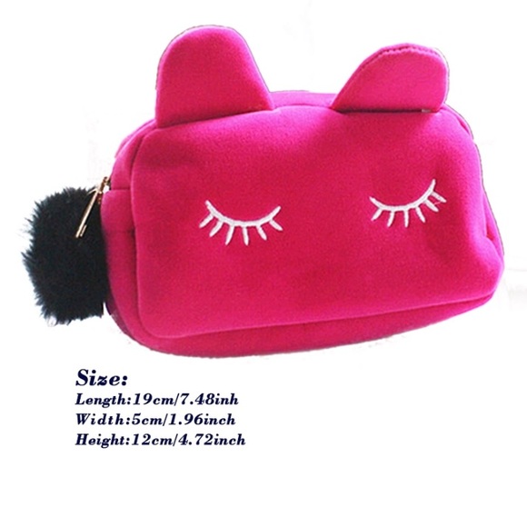 Sleepy cat 😽 Pom Pom velour make up bag - Picture 2 of 2