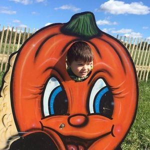 Meet your Posher, Tena