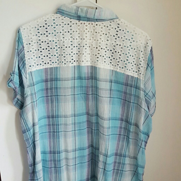 Top - Picture 3 of 4