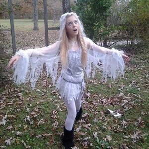 Meet your Posher, Mandy