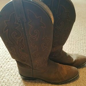 Justin cowboy boots